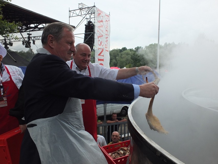 Światowy Festiwal Kwaśnicy 2017: Zupa, że palce lizać! Atrakcji też nie brakowało ZDJĘCIA