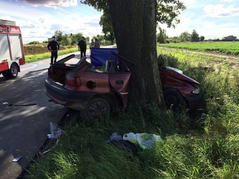 W Stablewicach po wypadku zginęło dwóch mężczyzn