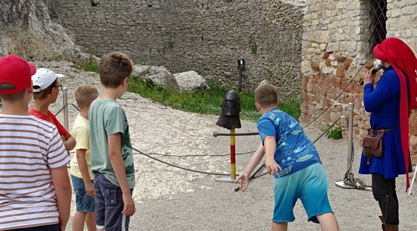 Na zamku w Rabsztynie odbył się drugi w lipcu 2021 "Wehikuł...