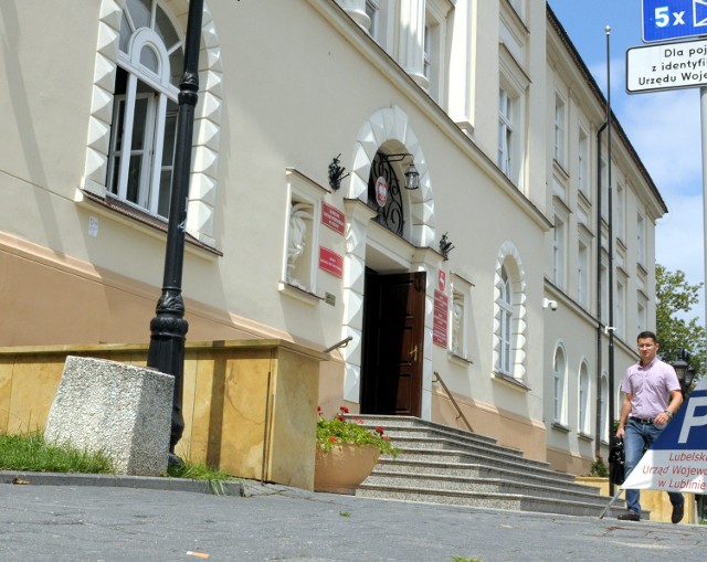 Urząd wojewódzki nie ma zewnętrznej ekspertyzy w sprawie Krzysztofa Żuka