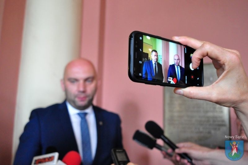 Nowy Sącz. Miasto chce oddać teren za złotówkę w zamian za stadion