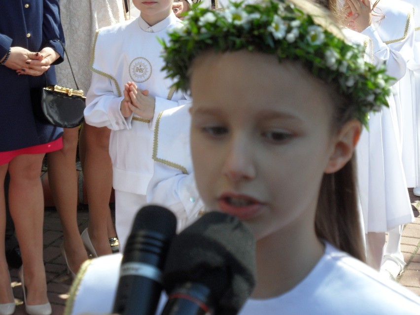 Pierwsza Komunia św. u św. Stanisława Kostki w Częstochowie