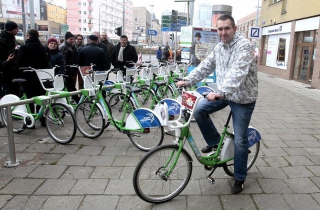 Z roweru korzystam przy dojazdach do pracy, ale i rekreacyjnie - mówi Konrad Lisowski, rekordzista w wypożyczeniach Bike_S.