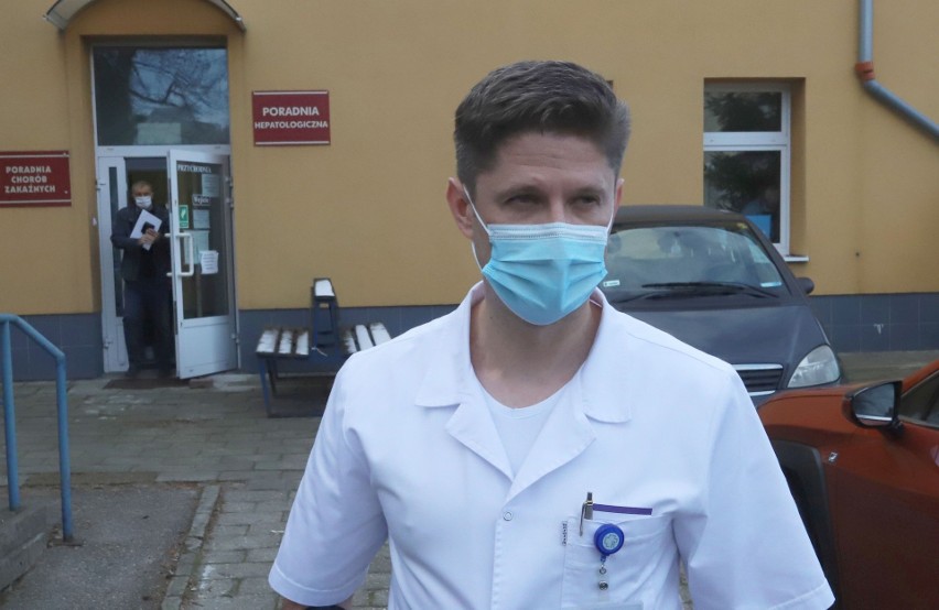 Ruszyła akcja szczepienia medyków w Radomiu. 150 dawek...