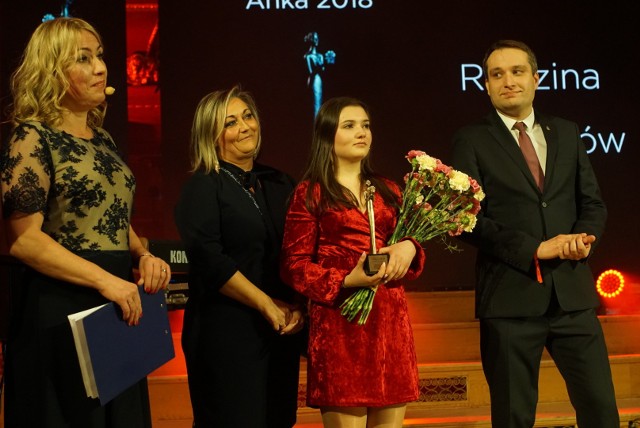 Drużyna Szpiku świętuje 10-lecie istnienia. Z tej okazji w poniedziałek w Auli UAM zorganizowano jubileuszową galę.