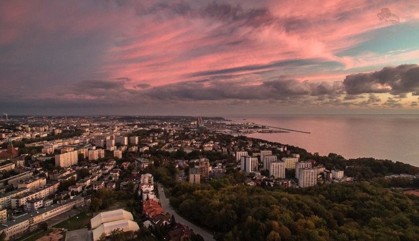 Wschód słońca w Gdyni. Zobacz piękne zdjęcia naszego czytelnika! 