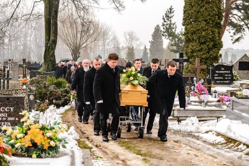 Pogrzeb Andrzeja Meyera. Ostatnie pożegnanie byłego wojewody...