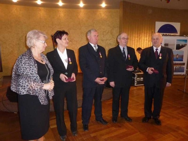 Złote Medale za Długoletnią Służbę (Odznaczenia Prezydenta Polski) dla Stefana Lorenca, Wojciecha Barana, Wiesława Bocheńskiego i Anny Sękowskiej