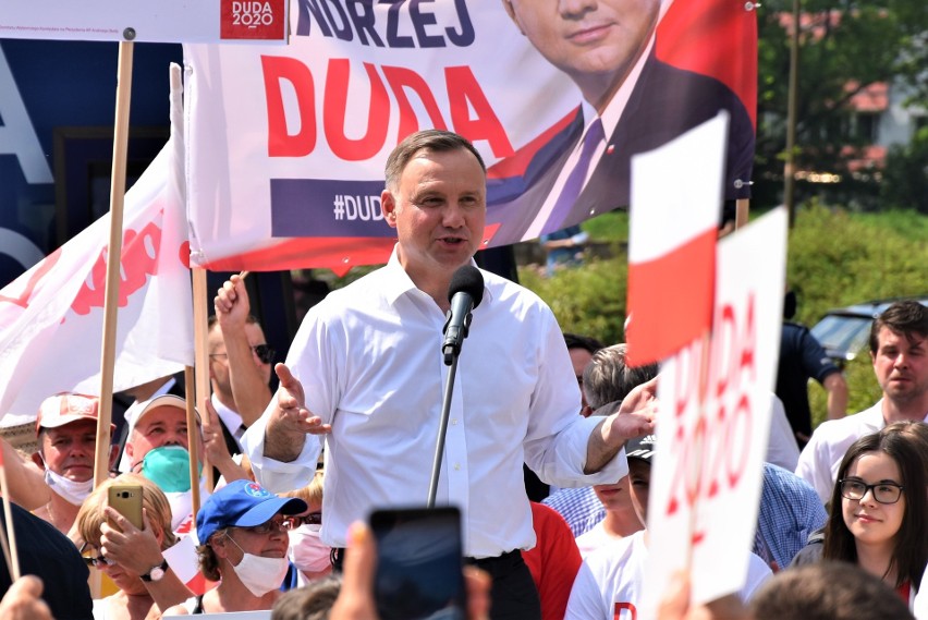 Prezydent Andrzej Duda na wiecu w Opolu. Atmosfera była...