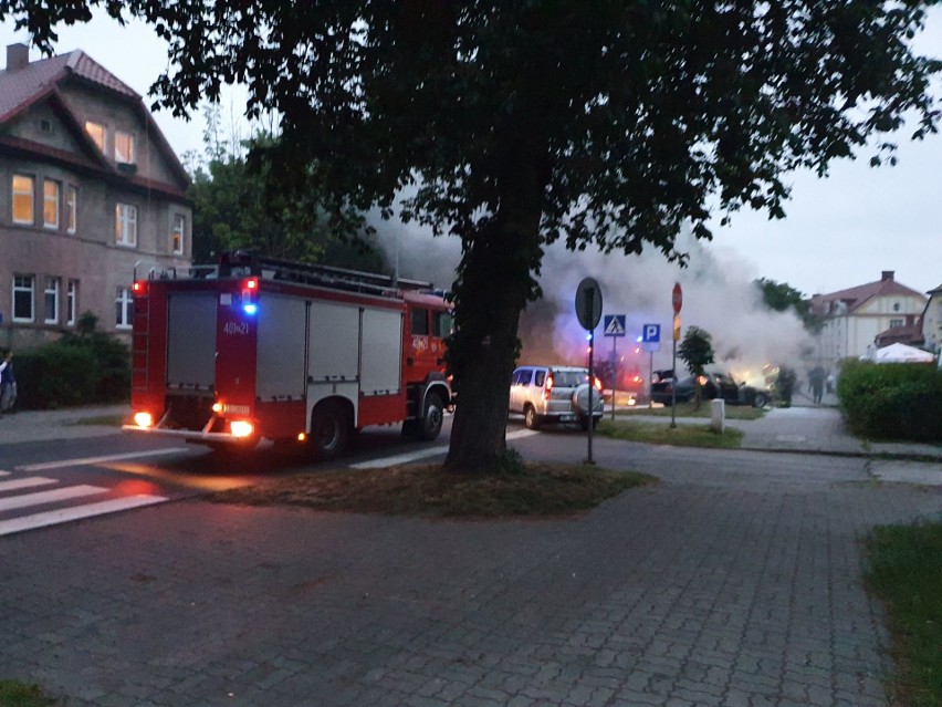 Do pożaru BMW doszło na ulicy Grunwaldzkiej w Białogardzie.