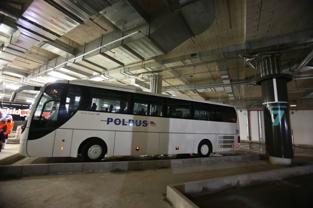 Otwarcie nowego dworca autobusowego 7 listopada