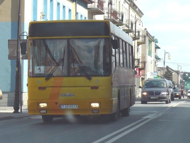 Autobusy PKS przestaną wozić mieszkańców Jędrzejowa prawdopodobnie pod koniec czerwca.