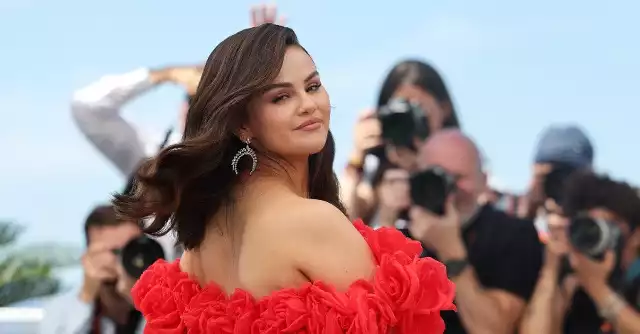 Selena Gomez kradnie widowisko w Cannes! Ależ ona śliczna!