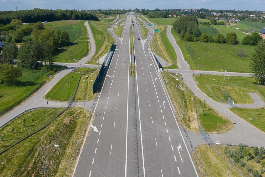 W Rzeszowie powstanie duży ring drogowy od południa. Prezes Jarosław Kaczyński wsparł dziś Ewę Lenart, kandydatkę na prezydenta