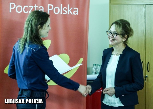 Niestety pomimo licznych apeli policjantów, wciąż na terenie województwa lubuskiego dochodzi do oszustw związanych z podawaniem się za policjanta