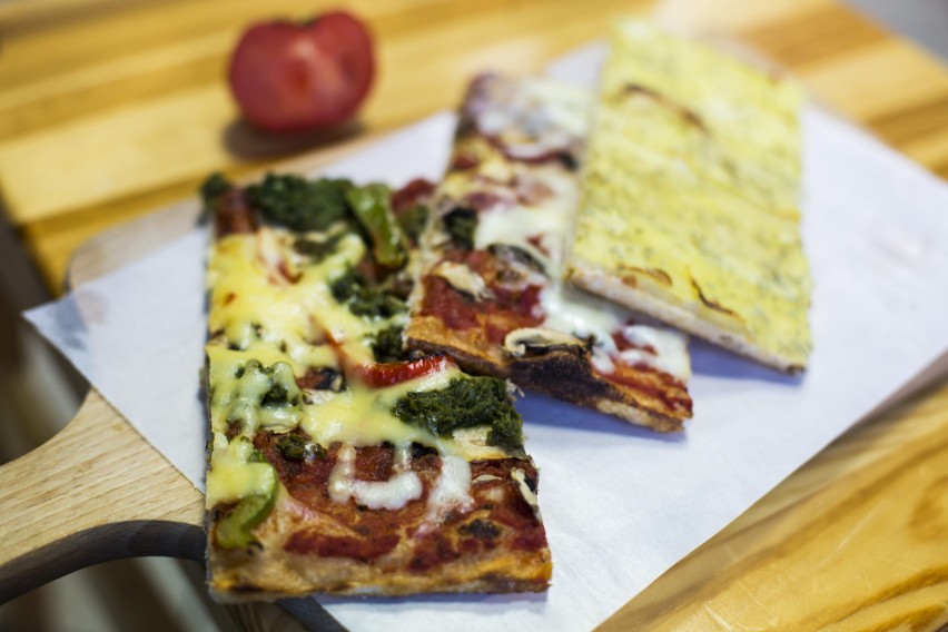 Międzynarodowy Dzień Pizzy obchodzony jest 9 lutego....