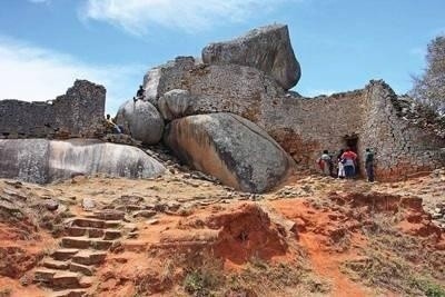 Great Zimbabwe - tajemnicze miasto zbudowane z miliona granitowych kostek Fot. Jakub Ciećkiewicz
