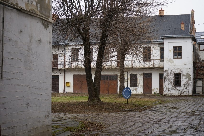 DevelopRes ma Koszary Kraińskiego w Rzeszowie. Trwają rozmowy z konserwatorem zabytków o tym, co może tam powstać