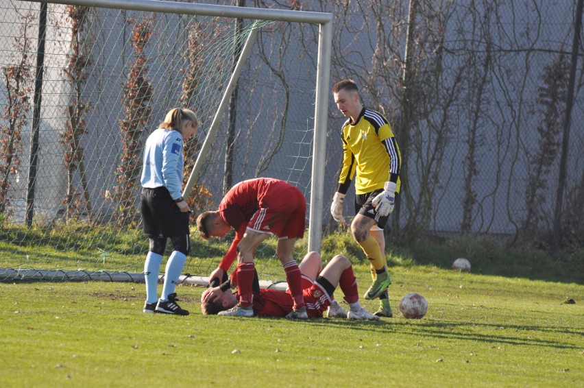 Centralna Liga Juniorów U-17: Wisła - Cracovia. Derby Krakowa pod wodzą... sędzin. "Pasy" przyćmiły "Białą Gwiazdę" [ZDJĘCIA]