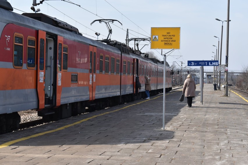 Peron kolejowy w Olkuszu
