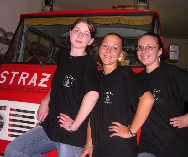 Oto przedstawicielki żeńskiej drużyny: Weronika Battel (od lewej), Justyna Dziony i Andrea Kontny.