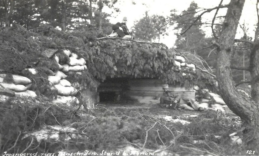 1915 r., Stanowisko rosyjskiego karabinu maszynowego...