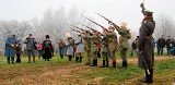 Strzały i armatnie salwy na wzgórzu Kaim