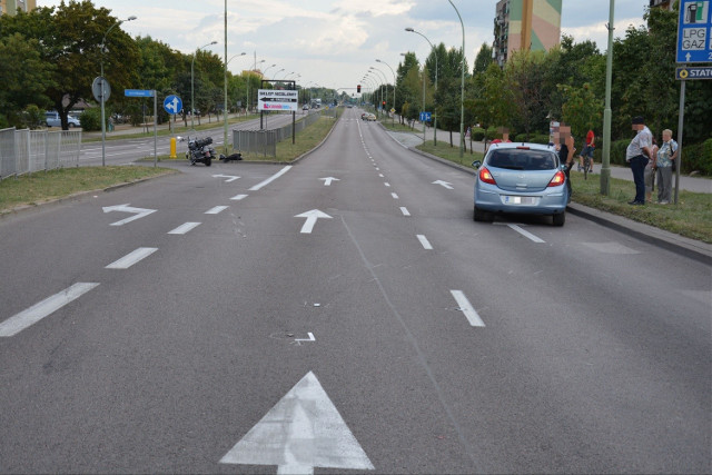 Białostoczanin wjechał w yamahę. Ranna pasażerka motocykla w szpitalu (zdjęcia)