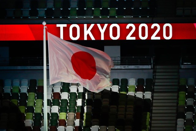 23.07.2021 japonia tokioletnie igrzyska olimpijskie tokio 2020n/z ceremonia otwarcia stadion olimpijski ogien olimpijski flagasport igrzyska olimpiada tokio covid koronawirus gazeta wroclawskapawel relikowski / polska press