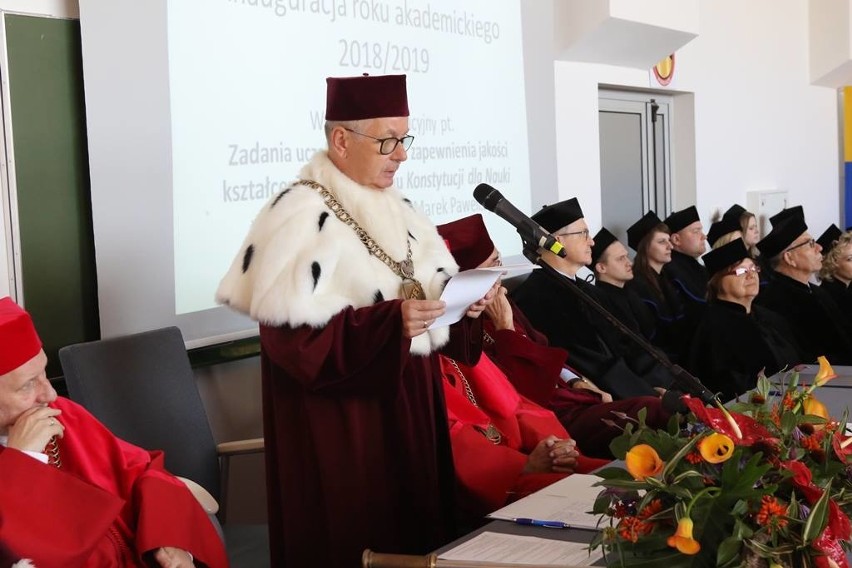 Inauguracja roku akademickiego w Wyższej Szkole Ekonomii, Prawa i Nauk Medycznych w Kielcach