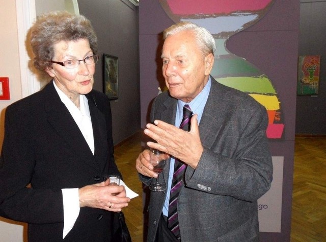 Bożena Sikorska-Nowacka, była pracownica Muzeum i eks dyrektor Zbigniew Czerski wspominają dawne lata, kiedy z entuzjazmem tworzyli galerię