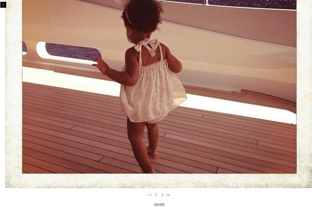 Blu Ivy (fot. screen z http://iam.beyonce.com/)