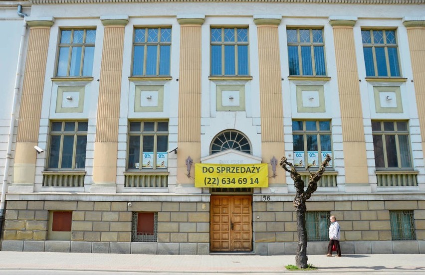 Na budynku byłego banku, gdzie swoją siedzibę ma mieć Muzeum...