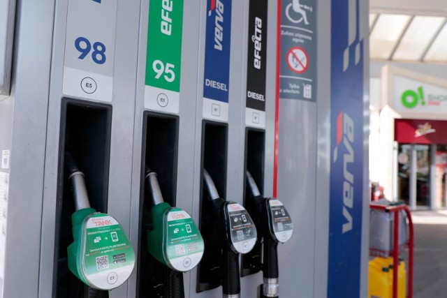 Aktualnie ceny paliw są nieco wyższe niż w minionym tygodniu.