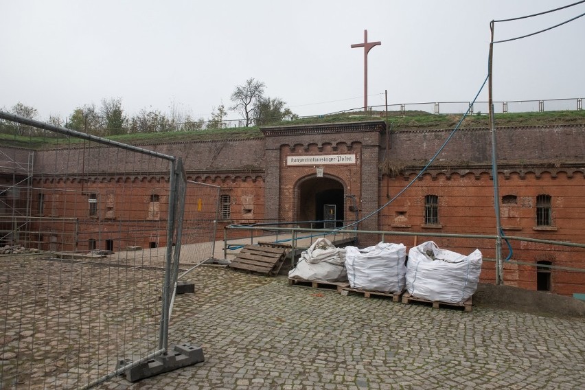 – Prace idą zgodnie z planem. W tej chwili wykonywana jest...