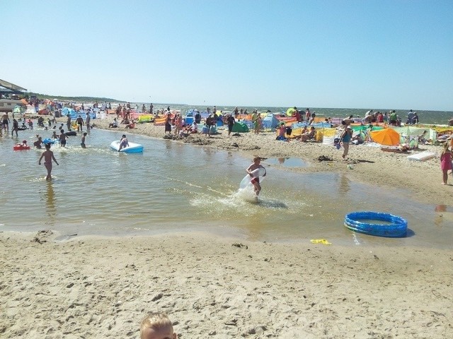 Oczko wodne na plaży zachodniej Ustce