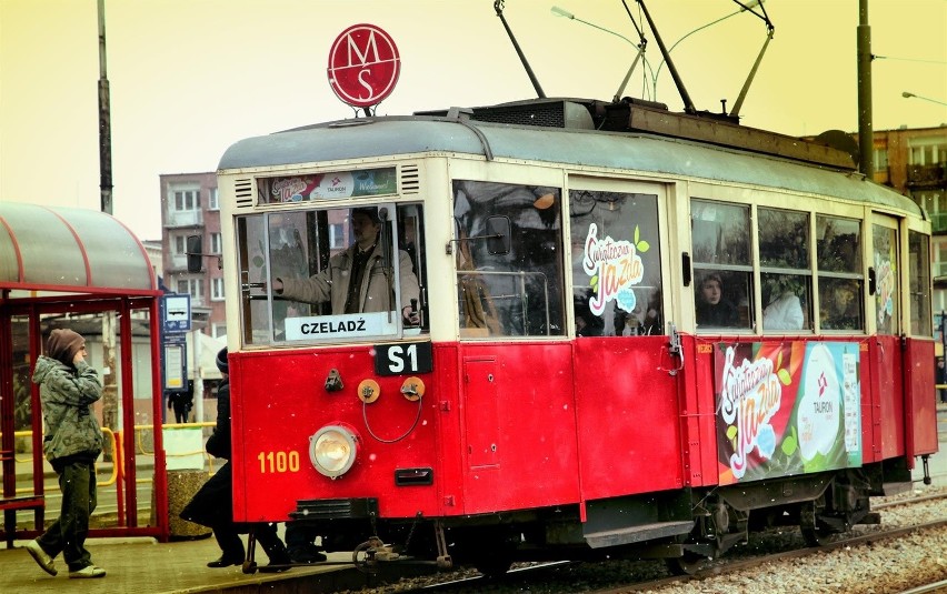 Zabytkowy tramwaj Świąteczna jazda Muzeum Śląskie