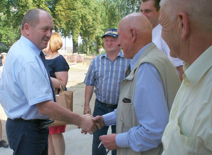 Minister Rolnictwa Marek Sawicki w Łowinie...