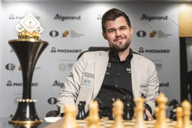 Norweg Magnus Carlsen aż szesnaście razy zostawał mistrzem świata w szachach