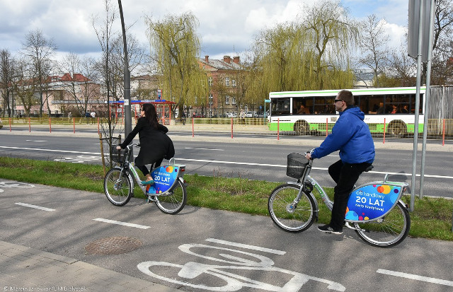 Dzień bez samochodu. Darmowa komunikacja i bezpłatne przejażdżki BiKeRem (zdjęcia)