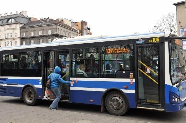 Kraków: zmiana trasy autobusów w Krowodrzy