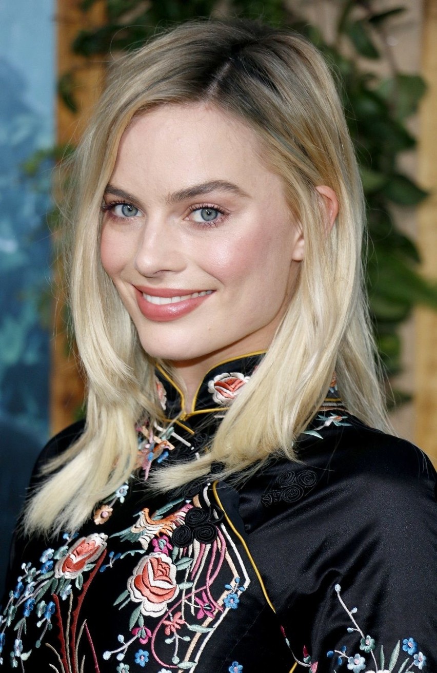 Margot Robbie...