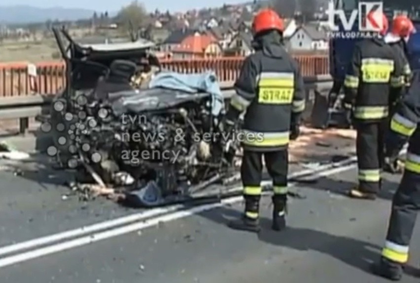 Śmiertelny wypadek w Kłodzku - 01.04.2014. Zginął kierowca...