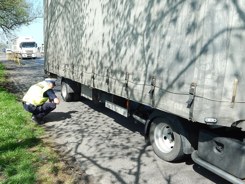 W Radziejowie policjanci sprawdzali, kto nas truje spalinami