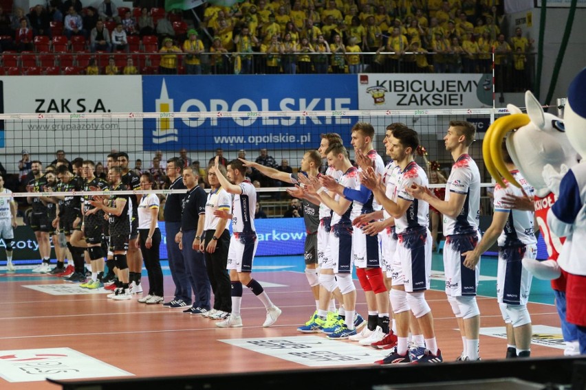 ZAKSA Kędzierzyn-Koźle wygrała 3:1 trzeci mecz półfinałowy z...