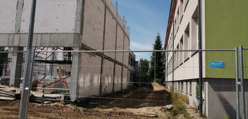Trwa rozbudowa Szkoły Podstawowej nr 3 w Pruszczu Gdańskim