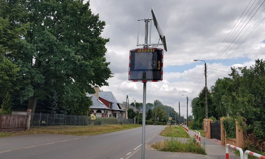 Również na terenie gminy Ksawerów na ul. Szkolnej na...