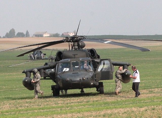 Ambasador USA o lądowaniu Black Hawków na polu pod Grudziądzem: - To coś nienormalnego