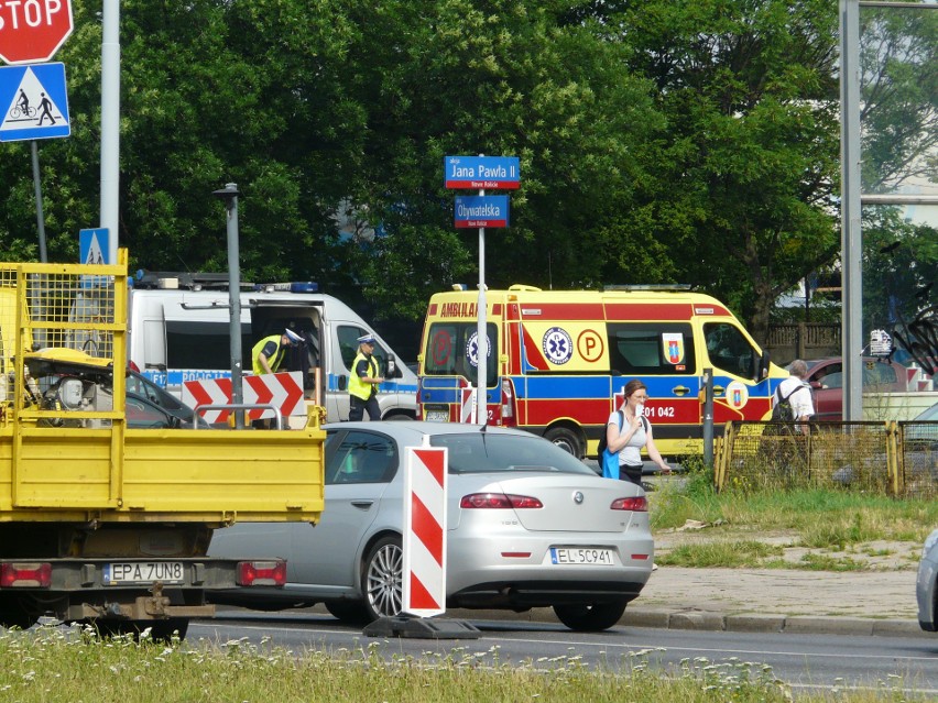 Znów wypadek na skrzyżowaniu al. Jana Pawła II i ul. Obywatelskiej. Tym razem stłuczka