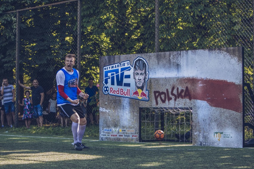 Piłkarze z Katowic spotkają się z Neymarem i zagrają w Brazylii